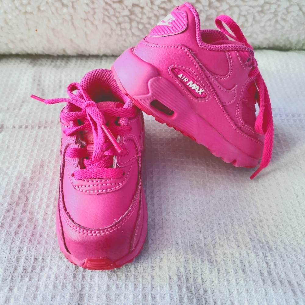 NIKE Airmax 90 Toddler pink leather tennis shoes